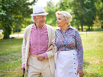 Benefits of Seniors Getting Outside this Spring