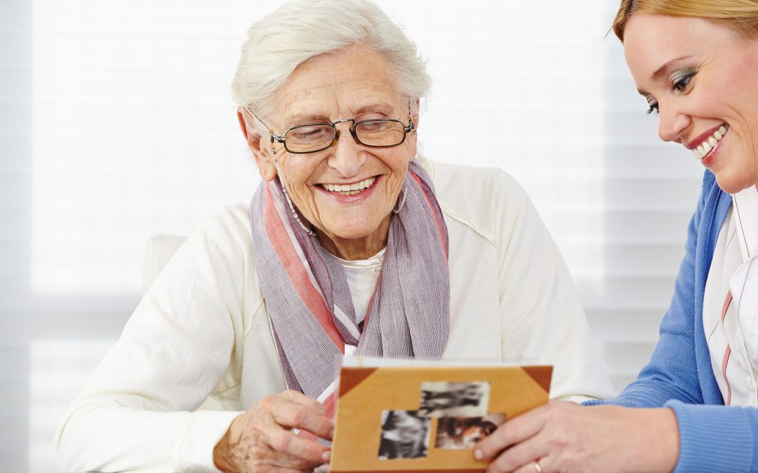 Simply Telling Stories Can Help Seniors Living With Dementia